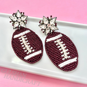 Boucles d'oreilles pendantes sur le thème du football 92 perles artisanales bijoux de sport uniques pour les amateurs de football pour le talonnage du jour du match - Product Image 6