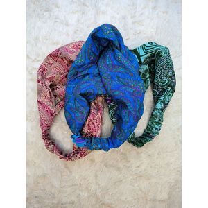 Juego de 3 Diademas de Seda Sari Estilo Bohemio Vintage, Hechas a Mano con Tela Reciclada, Diseño con Nudo Frontal, Lindas, para Damas de Honor, Regalo - Product Image 2