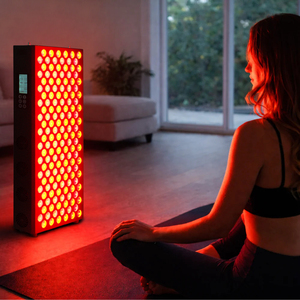 แผงไฟบำบัดแสงสีแดงกำลังสูง 150W 810 850 นาโนเมตร พร้อมขาตั้ง อุปกรณ์อินฟราเรด LED สำหรับการดูแลสุขภาพทั่วร่างกาย - Product Image 1