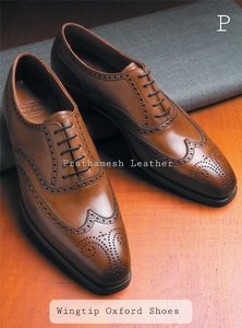 100% zapatos Oxford Captoe de cuero genuino punta redonda cómodos para usos diarios reuniones de oficina zapatos Oxford de negocios disponibles - Product Image 4