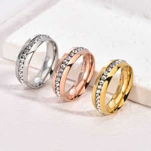 Thời trang tối giản Unisex trang sức phụ kiện dát với một hàng của kim cương chống thấm nước chống gỉ vòng thép không gỉ - Product Image 3