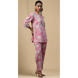 ชุดเซ็ตสองชิ้นปักลายกุหลาบสีชมพูสำหรับผู้หญิง - Product Image 6