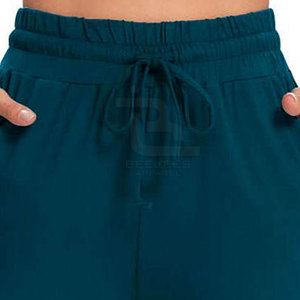 Nuevo diseño, pantalones de chándal Acampanados para mujer, el mejor precio, pantalones de chándal acampanados ligeros para mujer, pantalones de chándal Acampanados para adultos - Product Image 5