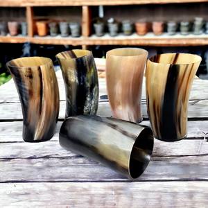 Gobelet Viking conçu sur mesure meilleur fini corne naturelle tasse à boire capacité de 500ml poignée de main décor à la maison - Product Image 4