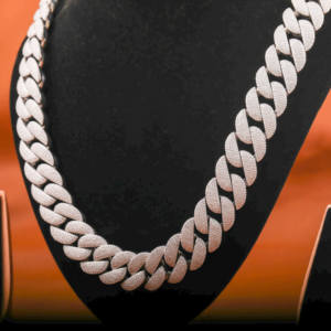 Collier exclusif en diamant Moissanite Chaîne ronde audacieuse pour les événements de la haute société et les rassemblements d'élite - Product Image 5