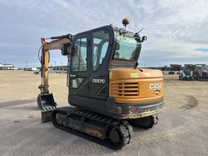 รถขุดขนาดเล็กแบบตีนตะขาบ รุ่น Case CX57C ปี 2023 พร้อมมอเตอร์ไฮดรอลิก KYB ประสิทธิภาพสูงสำหรับงานหนัก ความจุบุ้งกี๋ 8 เมตร - Product Image 2