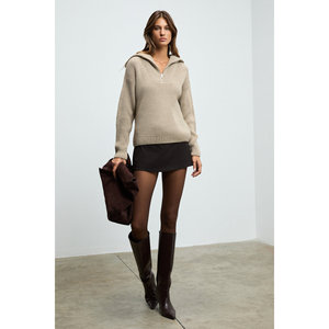 Pull en tricot à col montant zippé et manches longues coupe décontractée pour femme GRIMELANGE AUDAZ - Product Image 4