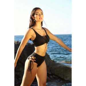 Elegante XS Solange Black Bottom Bikini y ropa de playa para mujer Diseño de fondo único - Product Image 1