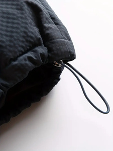 Chaqueta de bombardero de invierno impermeable personalizada de suministros de fabricante de Pakistán para Hombres Nuevo diseño Simple en blanco Color sólido de talla grande - Product Image 6