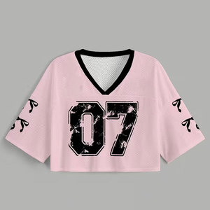 เสื้อฟุตบอลครอปสำหรับผู้หญิงระดับพรีเมียม สวมใส่สบาย เหมาะสำหรับออกกำลังกายในยิม วิ่ง และชุดกีฬากลางแจ้ง - Product Image 1