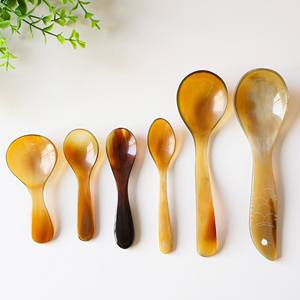 Cuillères à salade de luxe écologiques en résine, modernes, 11 pouces, compatibles lave-vaisselle, ustensiles de cuisine, fabriquées en Inde - Product Image 3