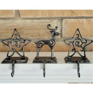 Porte-chaussettes en métal argenté avec design mural, parfait pour les articles de décoration de Noël très vendus et élégants pour la maison - Product Image 5