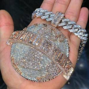 Bijoux rappeur hommes 18K or massif Hip Hop glacé Baguette coupe diamant lettre pendentif VVS fête charme - Product Image 2