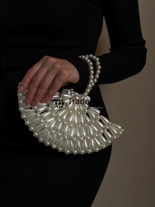 Sac à main élégant en perles faites à la main, avec des fleurs et une sangle en perles, pour femmes, mariages, fêtes, cadeaux, accessoire de mode boutique, Tradebyd - Product Image 5