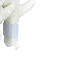 Guantes de portero de fútbol personalizados con servicio OEM, ajuste cómodo de alta calidad para profesionales y logotipo personalizado para hombres a la venta - Product Image 5