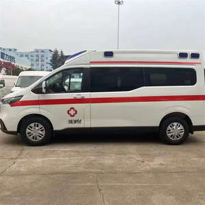 Ambulance d'occasion de haute qualité avec isolation, axe central et toit surélevé pour la surveillance - Product Image 4