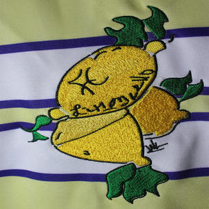 Nouveau Style En Gros Club Rétro Football Shirt Personnalisé 3D Broderie Chemise Ensemble Porter Unisexe 100% Polyester Séchage Rapide Respirant - Product Image 4