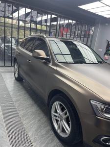 Pellicola Vinilica per Wrapping Auto di Alta Qualità in PVC Satinato Metallizzato Dorato Marrone Cangiante 150 Micron per Protezione Carrozzeria - Product Image 2
