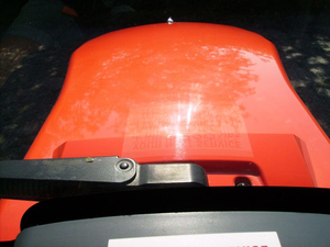 Tracteur à conducteur marchant L2602 HST BX-23S 20 CV d'occasion avec tondeuse, rétrocaveuse, chargeur frontal, conception compacte, pour usage agricole de petite taille - Product Image 5