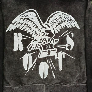 Camiseta de Algodón Grueso Personalizada con Bordado de Pedrería, Logotipo Estampado, Estilo Vintage Deslavado al Ácido, Hombros Caídos, Talla Grande para Hombre - Product Image 3