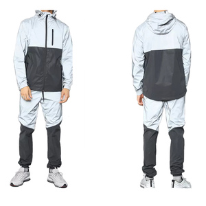 Conjunto cortavientos ligero de dos piezas personalizado conjunto de chándal informal y de calle con logotipo de diseño con cremallera personalizado transpirable al por mayor - Product Image 1