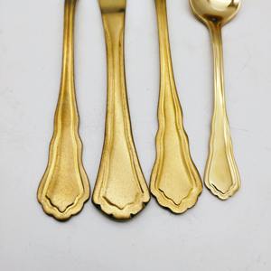 Juego de cubiertos de acero inoxidable dorado vintage personalizados modernos al por mayor regalo de inauguración de la casa - Product Image 4