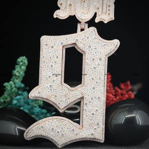 Joyería Hip Hop de Alta Gama, Estilo Rock, con Incrustaciones de Moissanita VVS de Corte Redondo, Colgante con Número Personalizado, Letra Personalizada, Plata de Ley 925 - Product Image 2