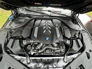 BMW M850i xDrive Coupé 2025 Usado Premium, Motor V8 Twin-Turbo de 523 hp - Product Image 5