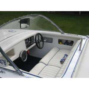 Sièges de compétition pour bateau à moteur Boesch 510, moteur haute performance 260 CV, 5,10x2,15m pour un confort optimal et un excellent soutien, Pays-Bas - Product Image 1