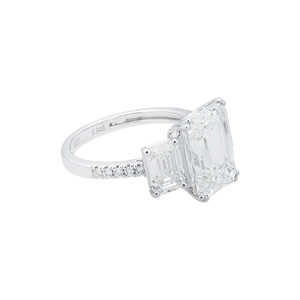 Anillo de Compromiso de Diamante Corte Esmeralda Platino de 5.10ctw, Diamantes Cultivados en Laboratorio Certificados por IGI, Estilo Clásico para Mujer - Product Image 3
