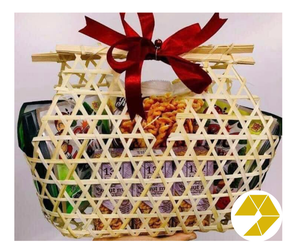 Cesta de picnic de bambú de Vietnam Cesta de picnic de bambú tejida a mano con estilo con tapa Ideal para aventuras al aire libre y almacenamiento doméstico - Product Image 1