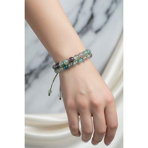 Bracelet en pierre naturelle de fluorite verte 8 mm à double rangée en macramé - Product Image 4