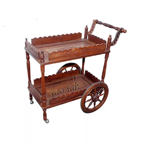 Elegante carrito de servicio de bebidas de dos niveles de metal dorado contemporáneo y vidrio negro, disponible a precios de mayoreo. - Product Image 4
