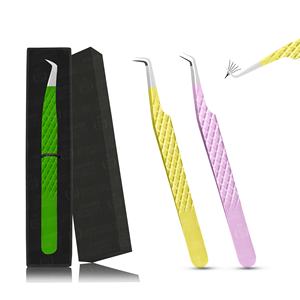 Pince à cils en acier inoxydable avec embouts en fibre confortables Facile à utiliser pour une pointe pointue à tension légère - Product Image 5