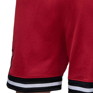 Commandez maintenant des shorts en maille de haute qualité et à la mode pour les nouveaux shorts de sport de course d'été pour hommes avec impression de logo - Product Image 2