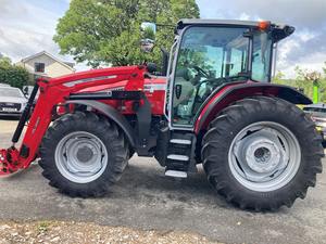 รถตักดิน Massey Ferguson ขนาด5เมตร - Product Image 3