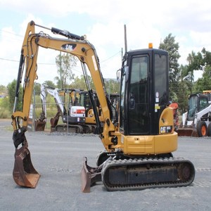 Mini-excavatrice compacte 306E2 de 6 tonnes, d'occasion, pour travaux de construction, avec moteur, pompe et engrenages - Product Image 1