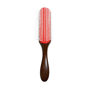 Cepillo Ovalado Denman D-4, Material de Nylon Marrón - Product Image 1