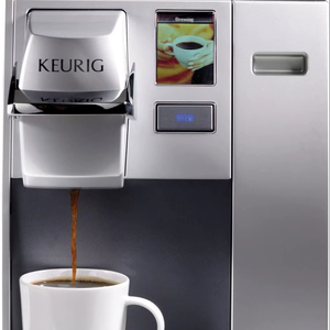 Cafetera Keurig K155 Office Pro de Alta Calidad para una Sola Taza, Compatible con Cápsulas K-Cup, Color Plateado - Product Image 1