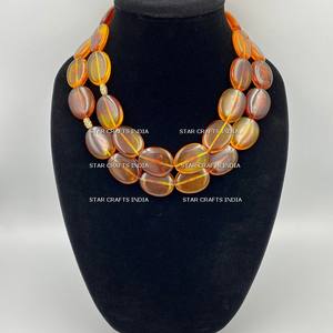 Top classement fait à la main femmes collier résine grosses perles et cordon en cuir déclaration gros colliers de perles bijoux de mode - Product Image 2