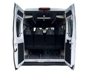 LISTO PARA ENVIAR: Furgoneta de Pasajeros Grande con Techo Alto 2024, 15 Asientos, Vehículo de Transporte Comercial, Sin Accidentes - Product Image 2