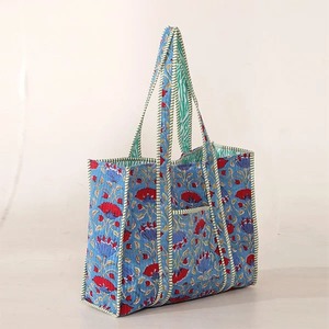 กระเป๋าผ้าฝ้ายลายดอกไม้สีน้ำเงิน พร้อมซิปปิด ซับในผ้าแคนวาส สไตล์วินเทจ สำหรับผู้หญิง เหมาะสำหรับฤดูหนาว ฤดูร้อน ท่องเที่ยว และไปทะเล - Product Image 4