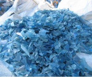 เม็ดพลาสติกบดสีน้ำเงินแบบมันเงาสูง สำหรับใช้ในกระบวนการผลิตไฟเบอร์และอุปกรณ์ให้แสงสว่าง - Product Image 5