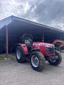 Tractor Agrícola Usado Massey Ferguson 6616, Tractor de Trabajo 4x4 con Cabina Cerrada, Tractor Utilitario Agrícola - Product Image 2