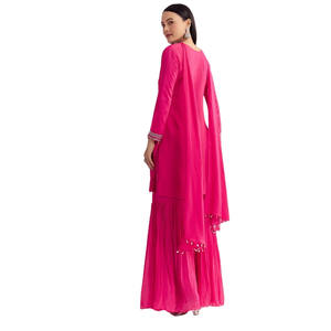 Juego de Kurta de seda Rosa Dola con bordado Zardosi y gargantilla Dupatta para fiestas festivas al por mayor bodas Sangeet y a granel - Product Image 4
