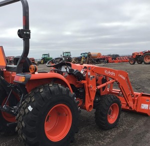 Serie de tractores Kubota BX para agricultura 2021 Tractor Kubota BX1880 Tractor Mini Kubota disponible para la venta - Product Image 1