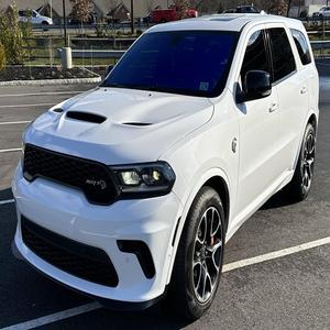 Durango SRT Hellcat 2021, Motor V8 Supercargado de 710 HP, Tracción en las Cuatro Ruedas, Asientos en la Tercera Fila - Product Image 1