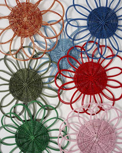 Diseño atractivo superventas, recién llegado, Mantel Individual de material de ratán tejido a mano con forma de flor por artesanos de Vietnam - Product Image 3