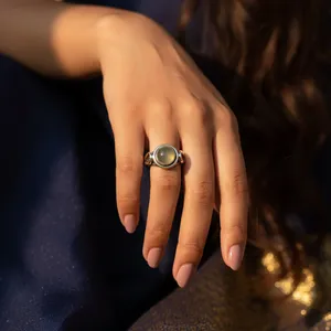 Bague Bohème en Pierre de Lune, Argent 925, Pierre Naturelle Ronde, Sertissage Clos, Bijou Unisexe, Pierre de Naissance de Juin, Usage Quotidien - Product Image 3