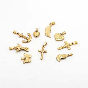 สมอเรือทำจากสเตนเลสสตีลชุบทอง18K ทันสมัยและเรียบง่ายประดับด้วยไม้กางเขนรูปผีเสื้อ - Product Image 1